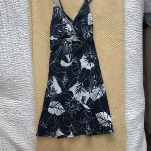 XS Patagonia Navy and White Floral Dress - Stretch Cotton Jersey